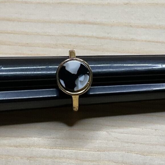 Black White Gold-Tone Ring Adjustable Band Timeless Style - Picture 1 of 4